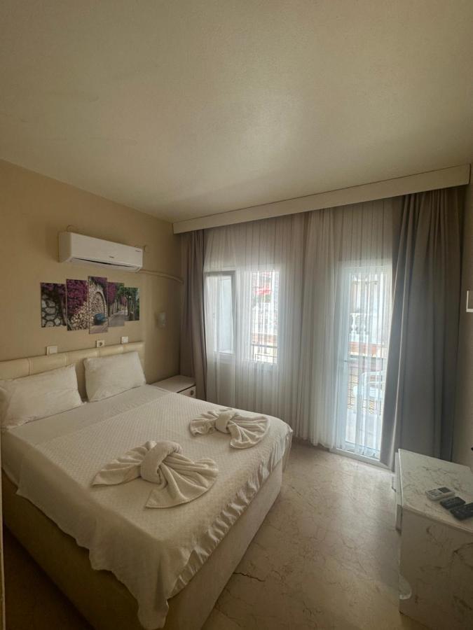 Koz Eren Otel Çeşme Εξωτερικό φωτογραφία