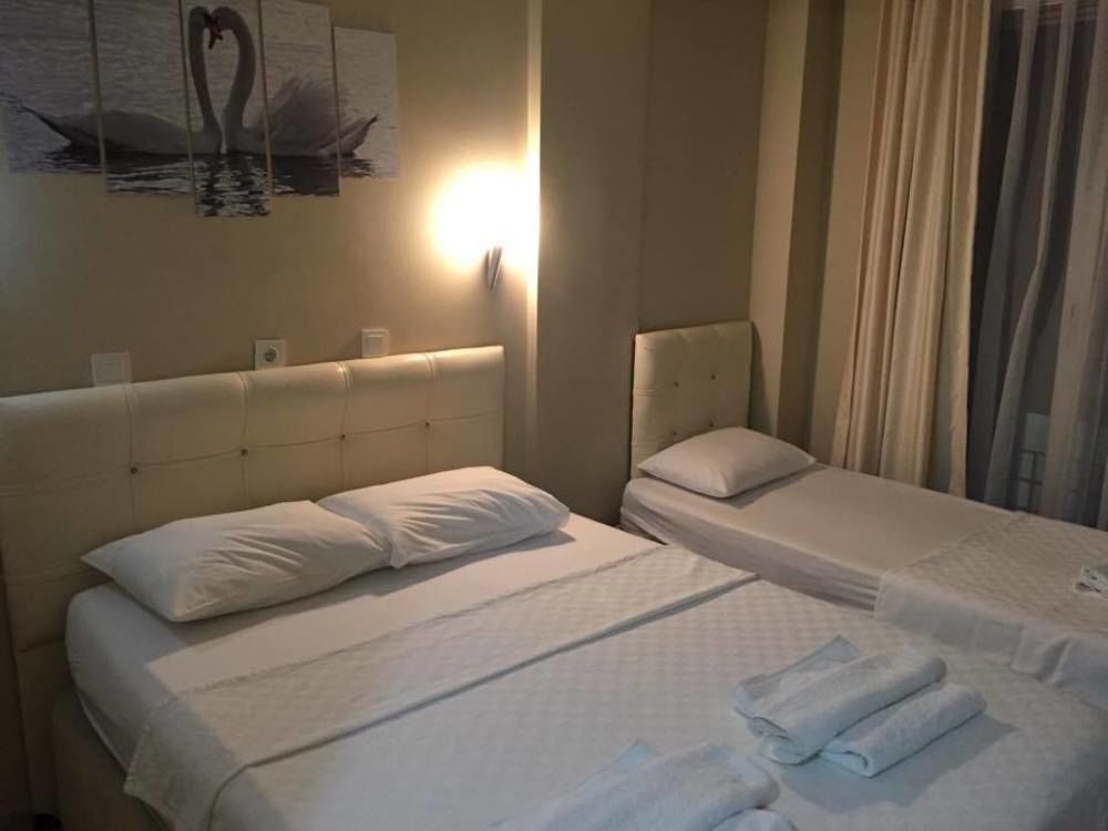 Koz Eren Otel Çeşme Εξωτερικό φωτογραφία