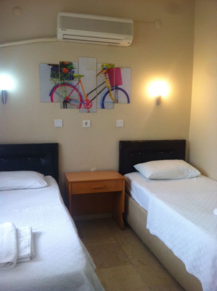 Koz Eren Otel Çeşme Εξωτερικό φωτογραφία
